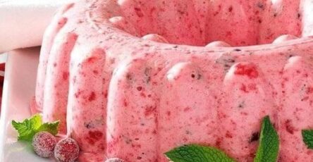 Cranberry Marshmallow Jell-O Salad
