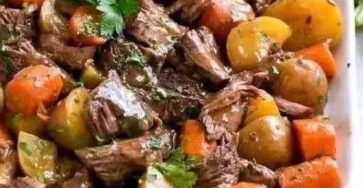 Slow cooker roast