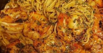 Garlic Shrimp Pasta