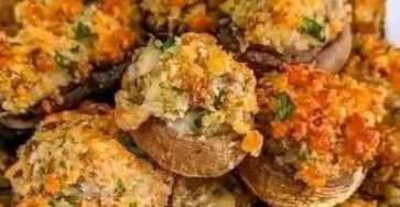 Crispy Air Fryer Stuffed Mushrooms