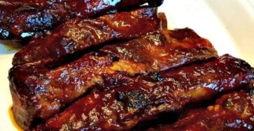 Slow Cooker Barbequed Beef Ribs