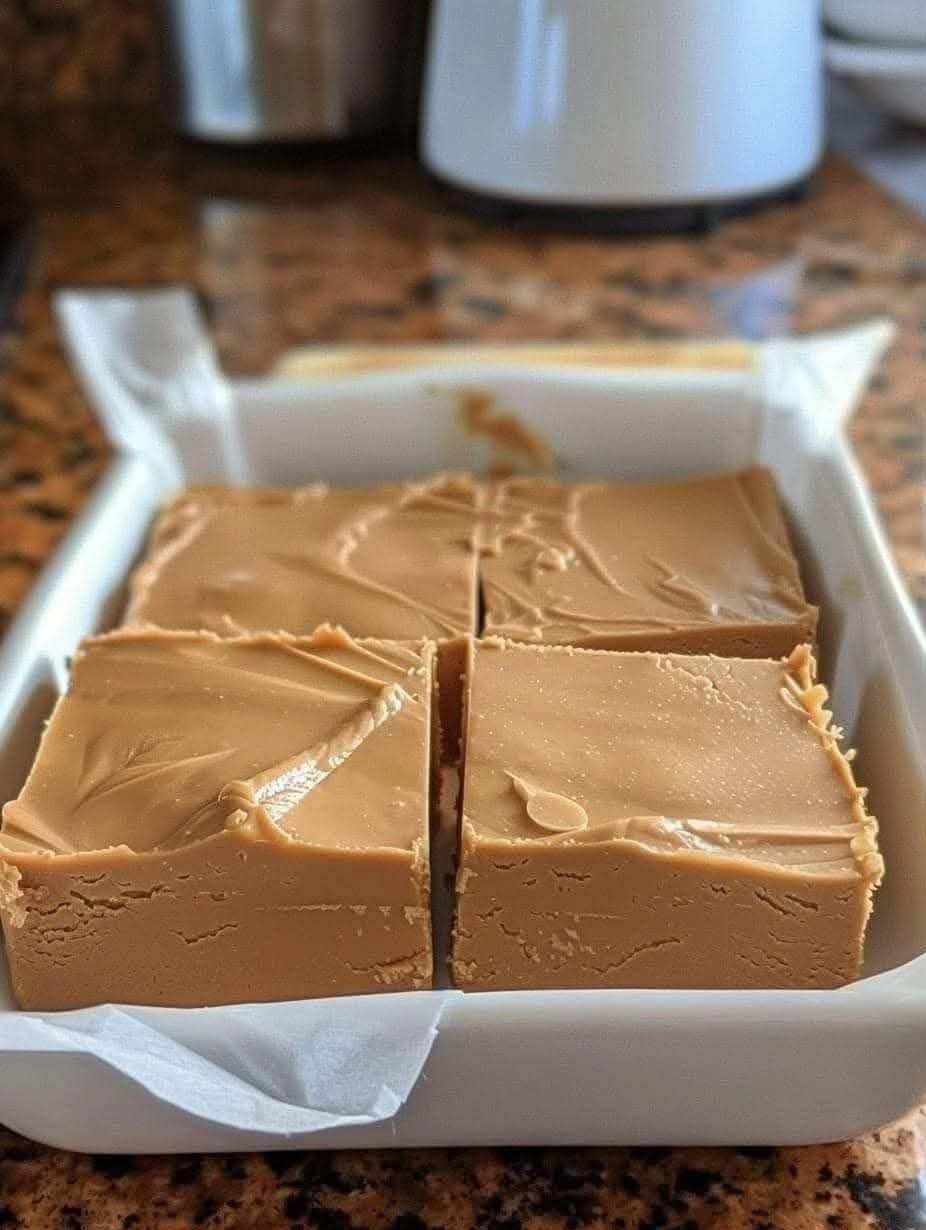 Creamy Peanut Butter Fudge