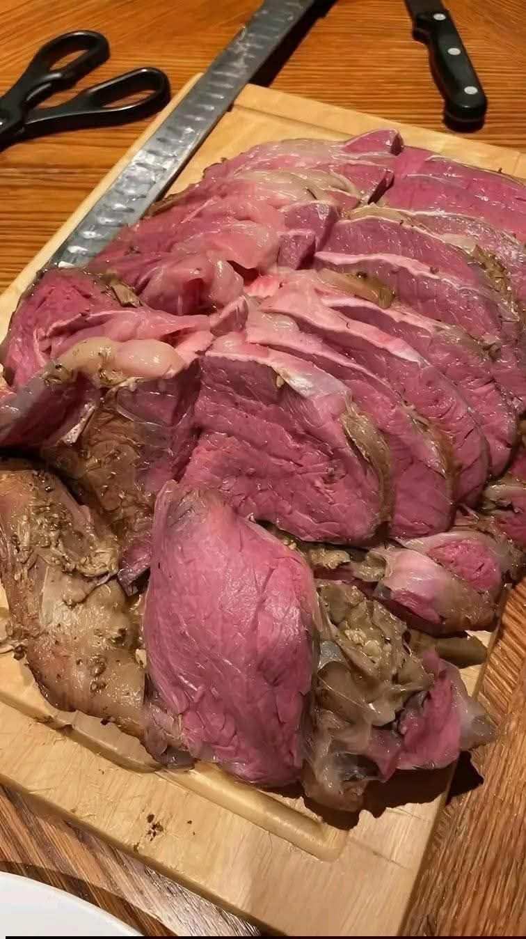  Classic Roast Beef